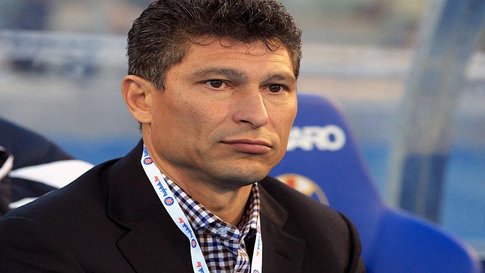 Bulgaria coach Krasimir Balakov